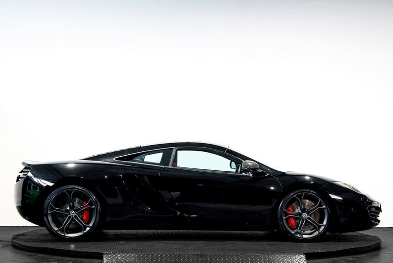 Mclaren Mp4 12c The Supercar Rooms (2)