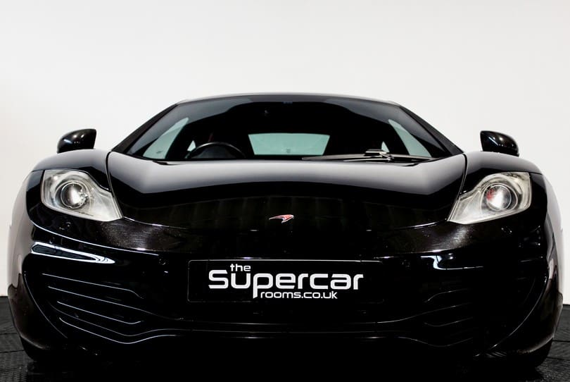 Mclaren Mp4 12c The Supercar Rooms (39)