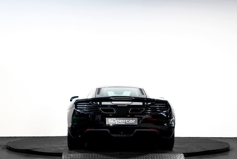 Mclaren Mp4 12c The Supercar Rooms (4)