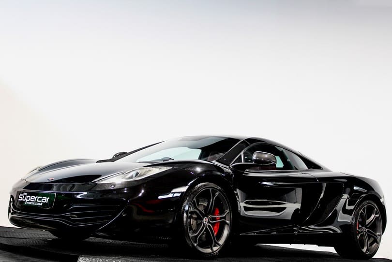 Mclaren Mp4 12c The Supercar Rooms (42)