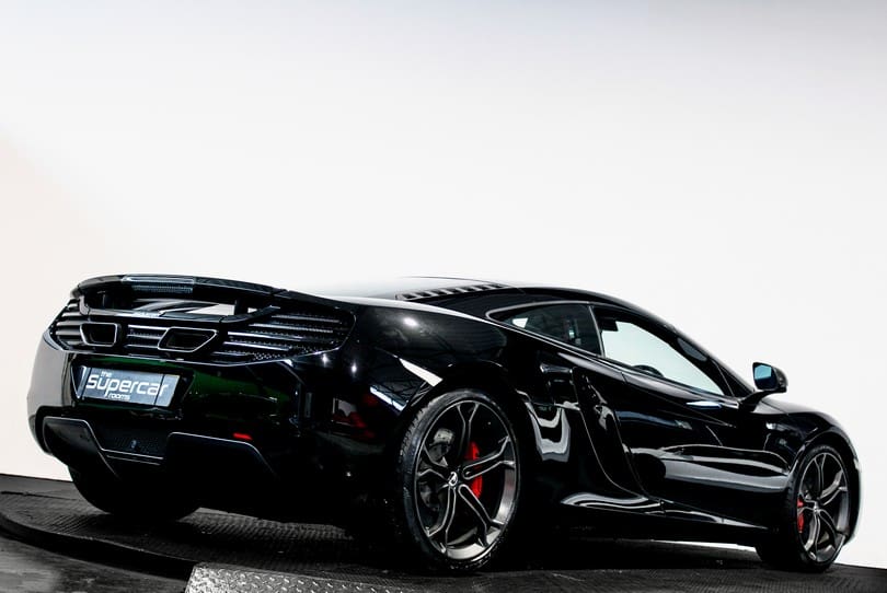 Mclaren Mp4 12c The Supercar Rooms (43)