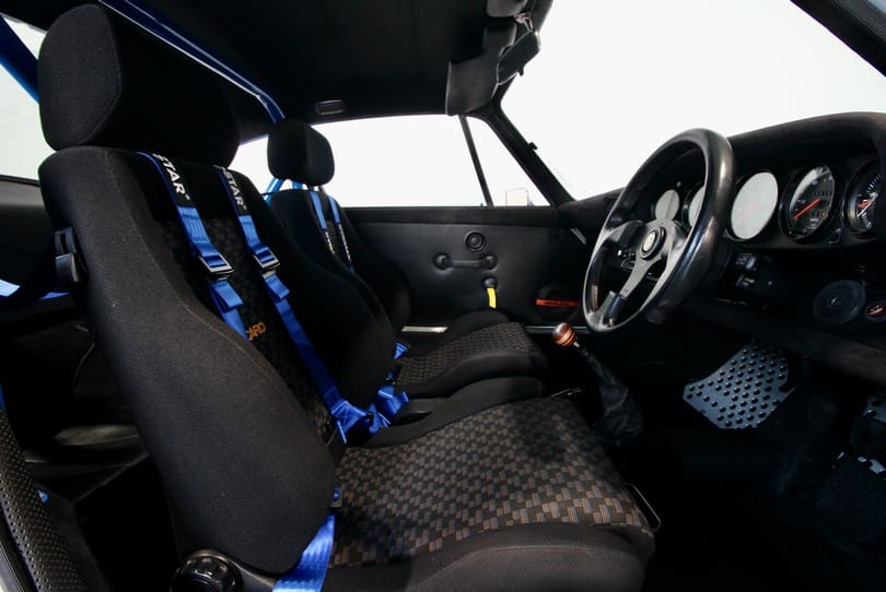 Porsche 911 Rsr Outlaw The Supercar Rooms (10)