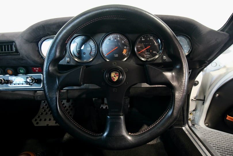 Porsche 911 Rsr Outlaw The Supercar Rooms (12)