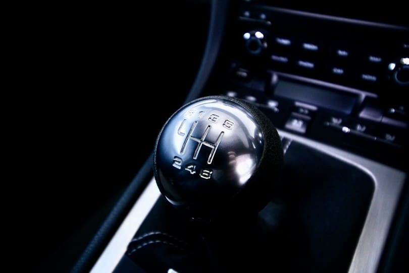 Porsche 718 Cayman Gt4 The Supercar Rooms (28)