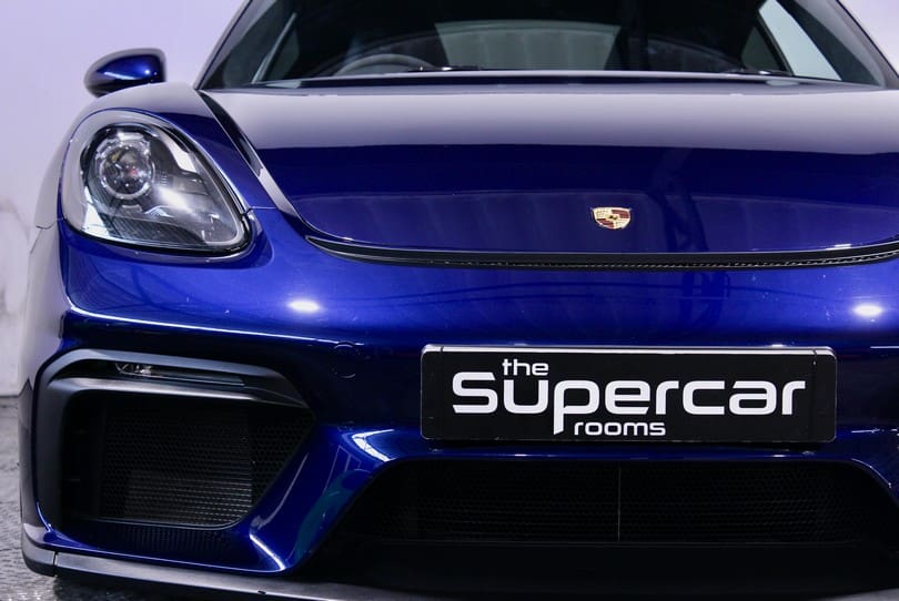 Porsche 718 Cayman Gt4 The Supercar Rooms (39)