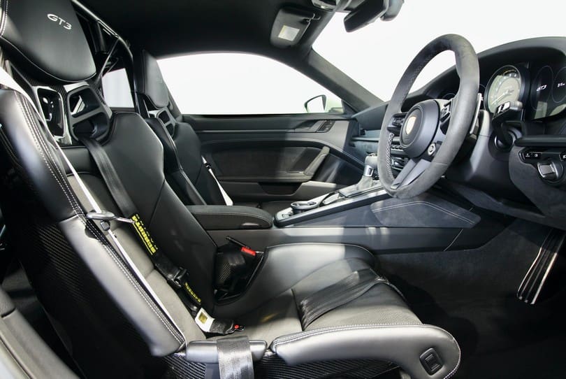 Porsche 992 Gt3 The Supercar Rooms (10)