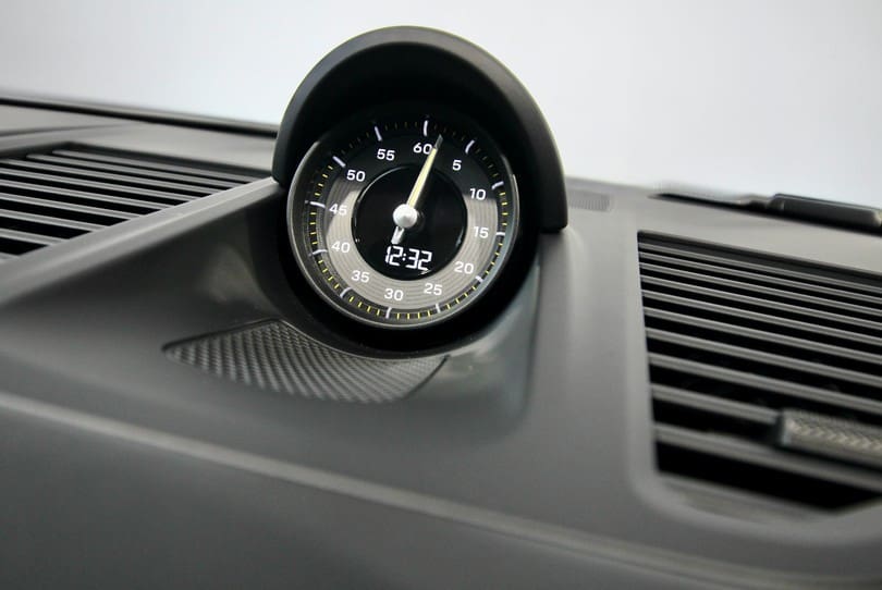 Porsche 992 Gt3 The Supercar Rooms (16)