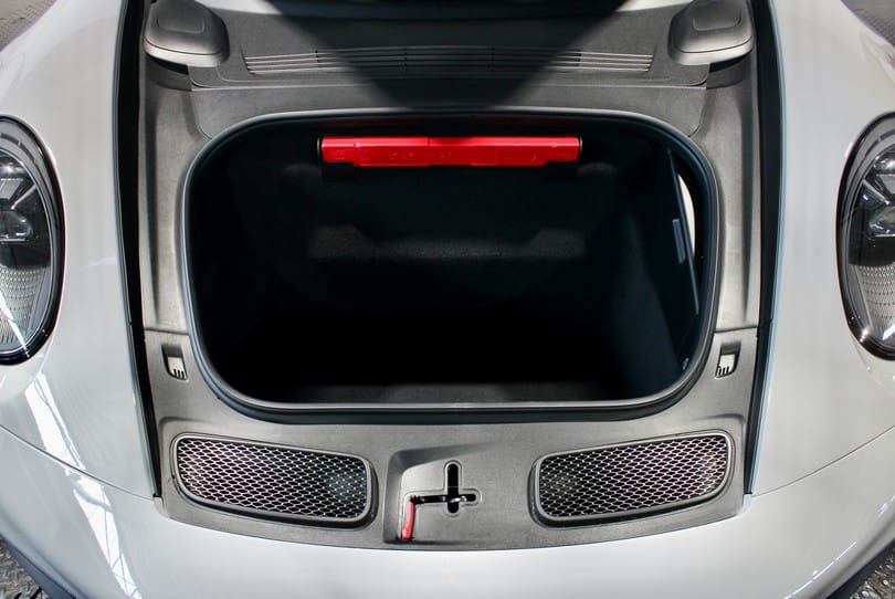 Porsche 992 Gt3 The Supercar Rooms (37)