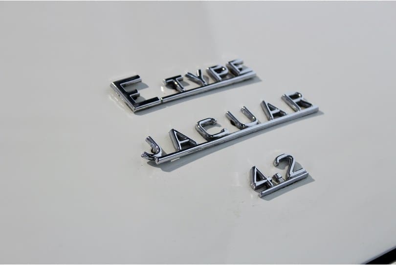 Jaguar E Type 2+2 The Supercar Rooms (35)