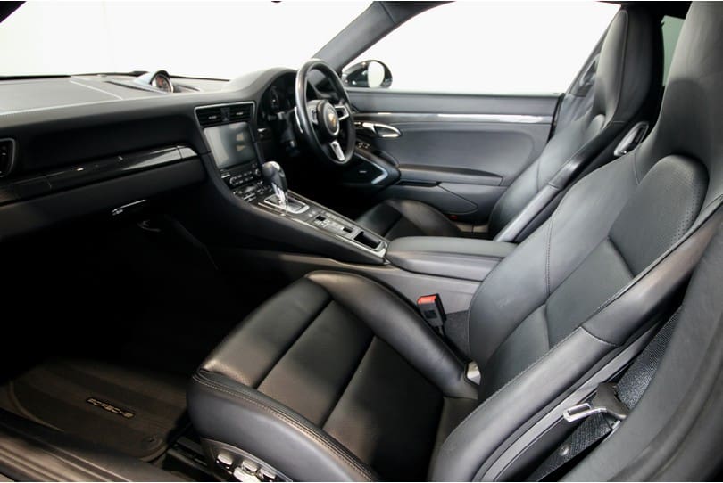 Porsche 991.2 Turbo S The Supercar Rooms (12)