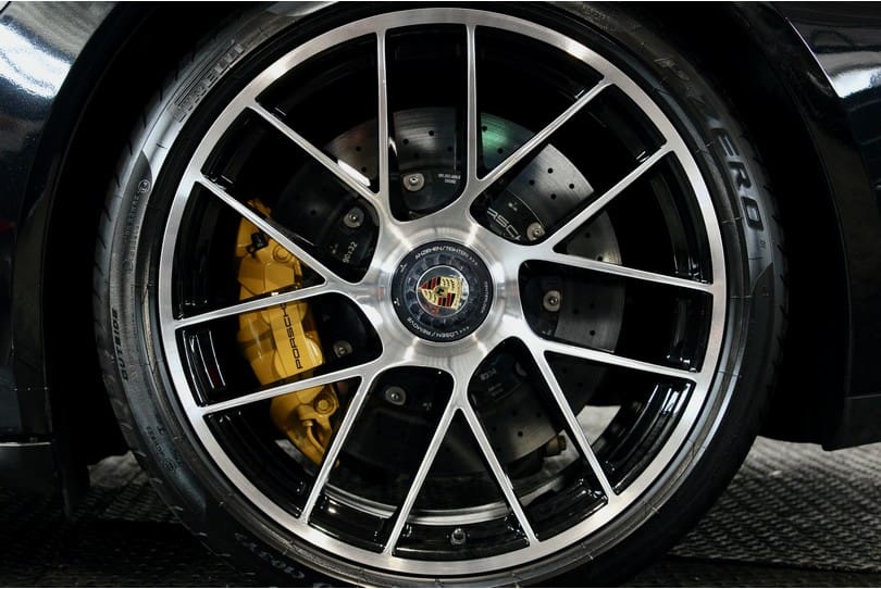 Porsche 991.2 Turbo S The Supercar Rooms (31)