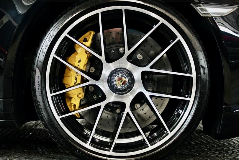 Porsche 991.2 Turbo S The Supercar Rooms (34)