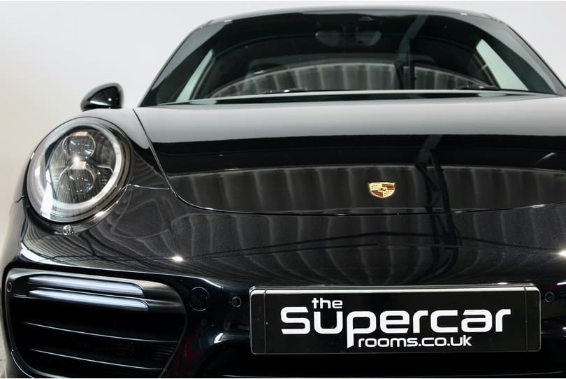Porsche 991.2 Turbo S The Supercar Rooms (35)