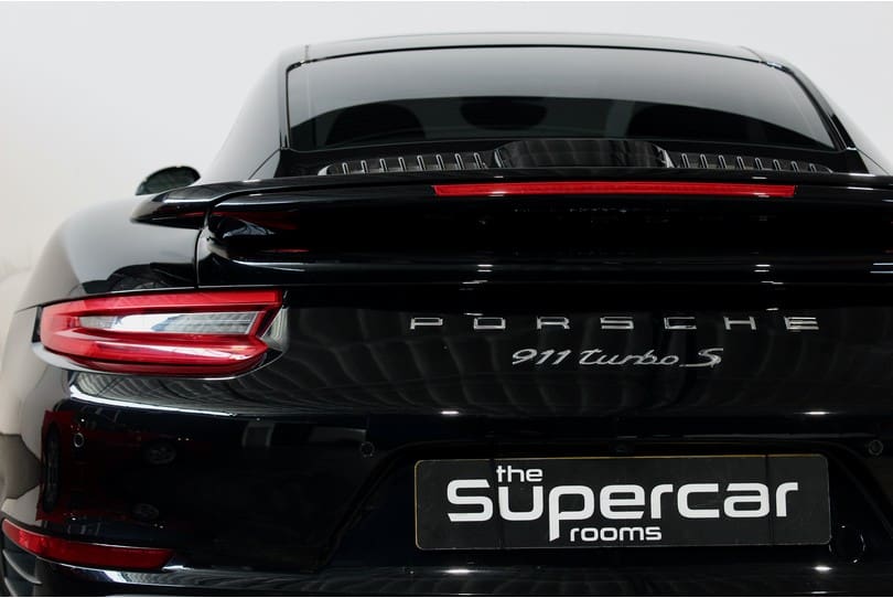 Porsche 991.2 Turbo S The Supercar Rooms (37)