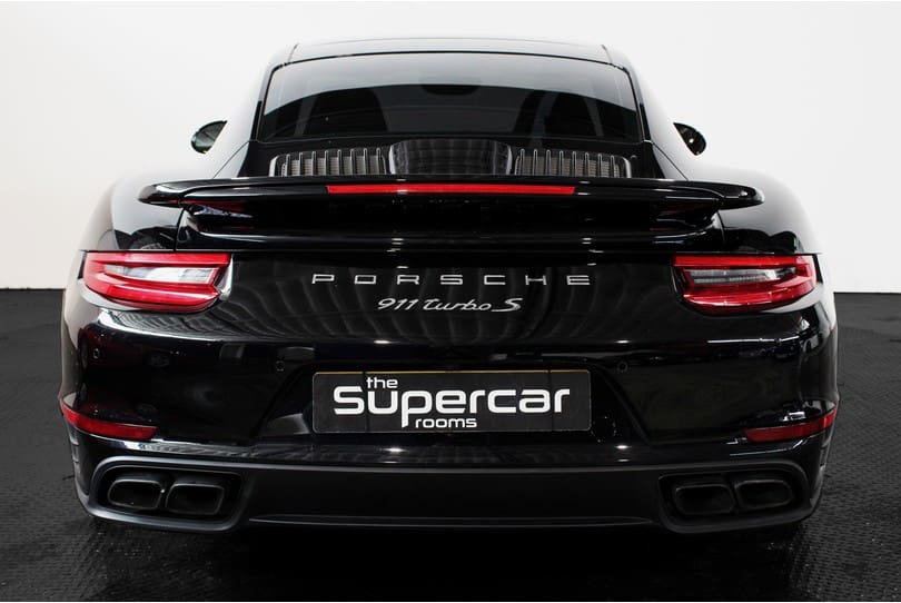 Porsche 991.2 Turbo S The Supercar Rooms (45)