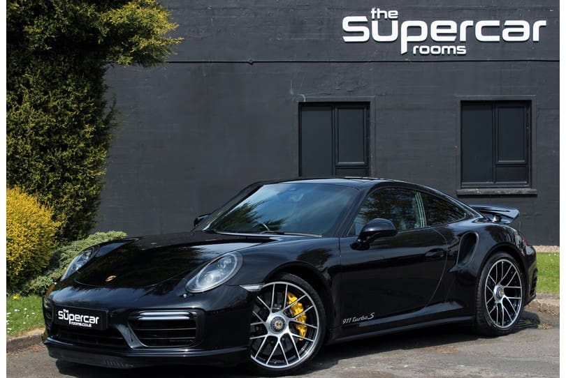 Porsche 991.2 Turbo S The Supercar Rooms (48)