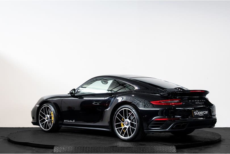 Porsche 991.2 Turbo S The Supercar Rooms (5)