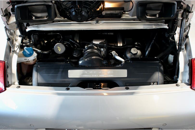 Porsche 997.2 Carrera S The Supercar Rooms (24)