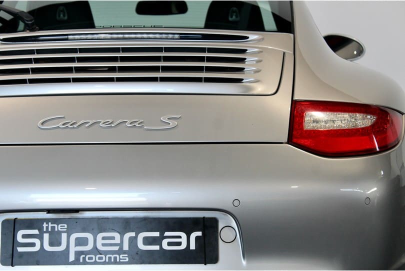 Porsche 997.2 Carrera S The Supercar Rooms (33)