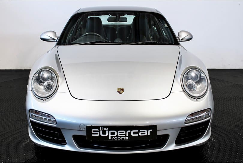 Porsche 997.2 Carrera S The Supercar Rooms (39)