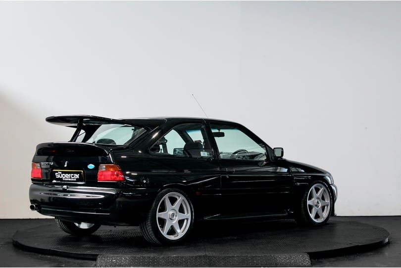 Ford Escort Rs Cosworth The Supercar Rooms (3)