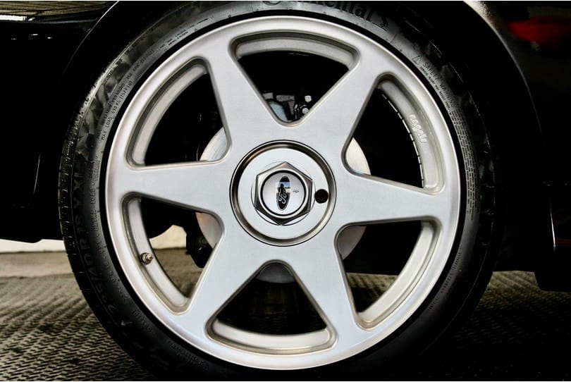 Ford Escort Rs Cosworth The Supercar Rooms (34)