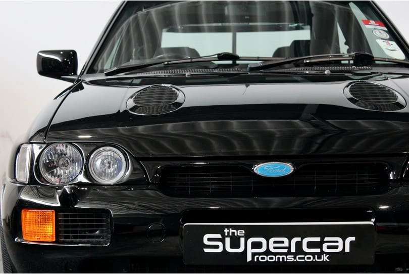 Ford Escort Rs Cosworth The Supercar Rooms (36)