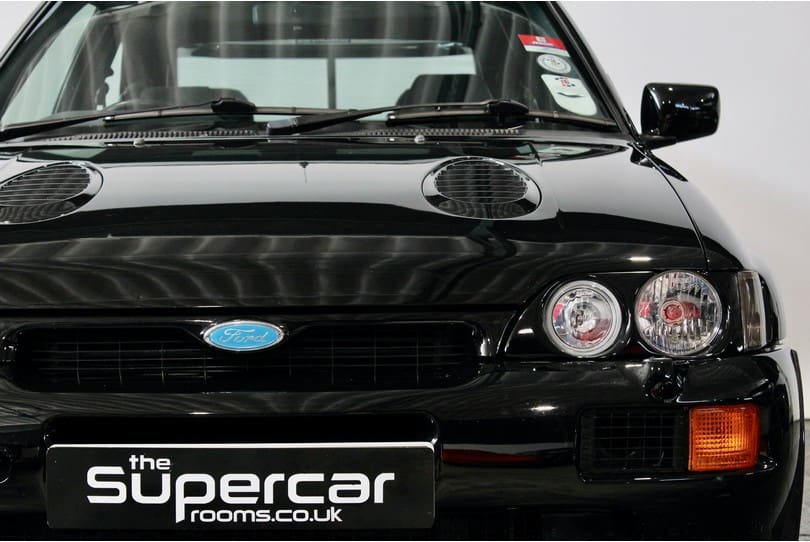 Ford Escort Rs Cosworth The Supercar Rooms (37)
