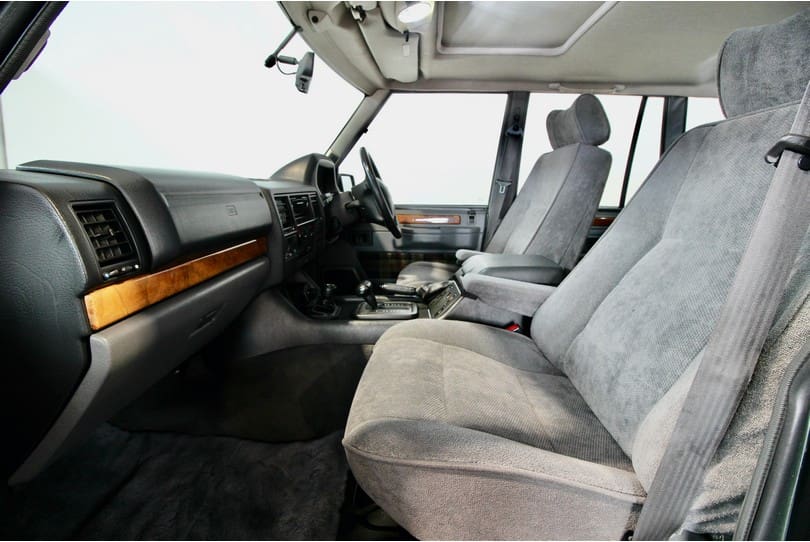 Range Rover Classic The Supercar Rooms (11)