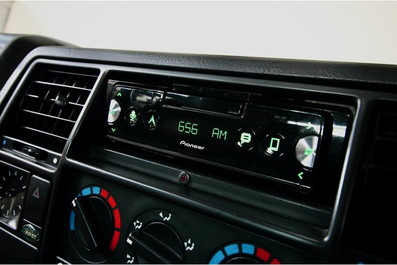 Range Rover Classic The Supercar Rooms (16)