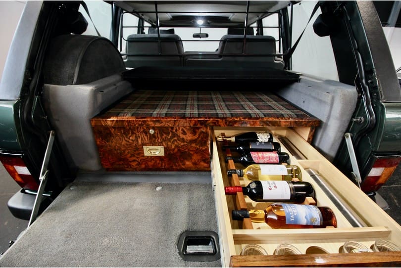 Range Rover Classic The Supercar Rooms (28)