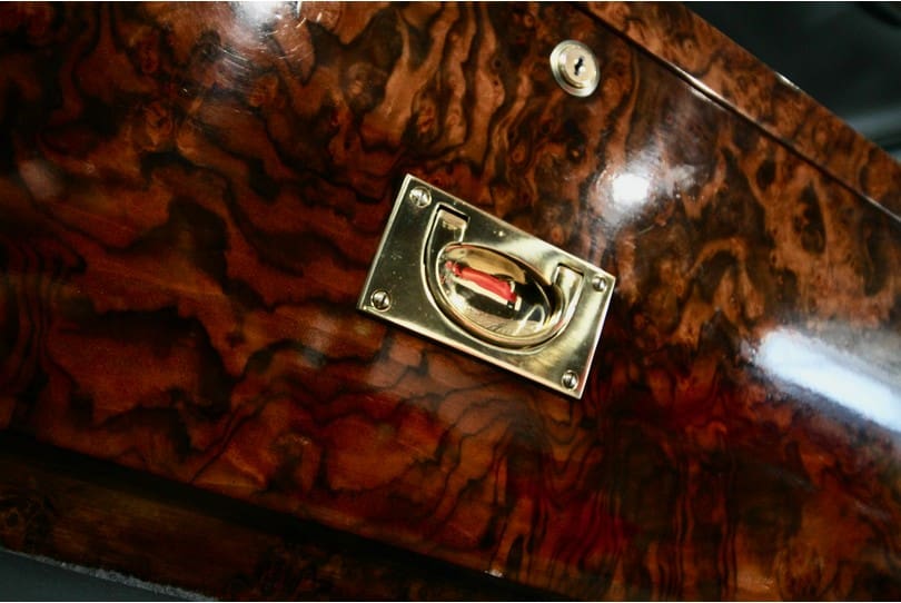 Range Rover Classic The Supercar Rooms (34)