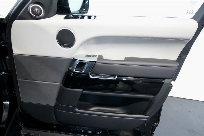 Range Rover Sport Svr The Supercar Rooms (23)