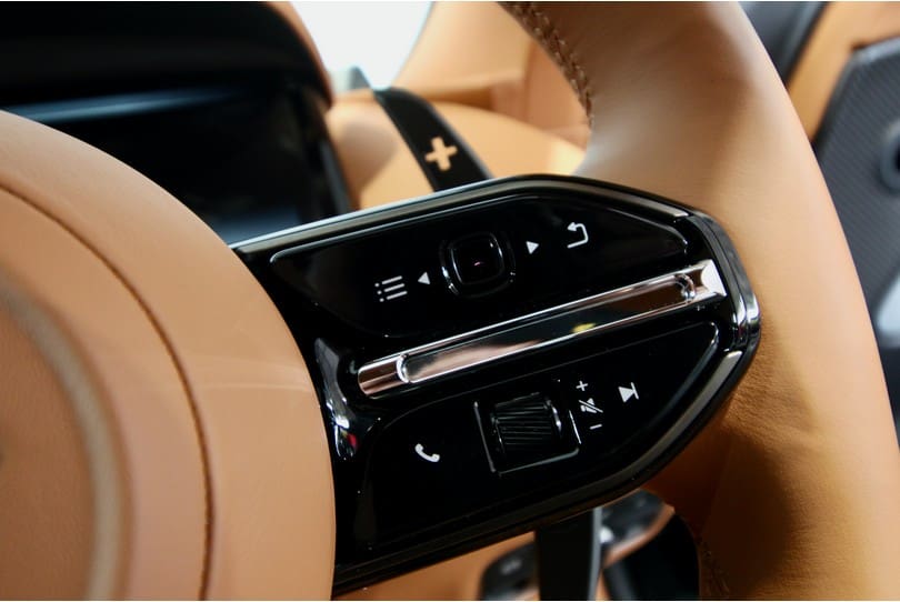 Aston Martin Db12 The Supercar Rooms (17)