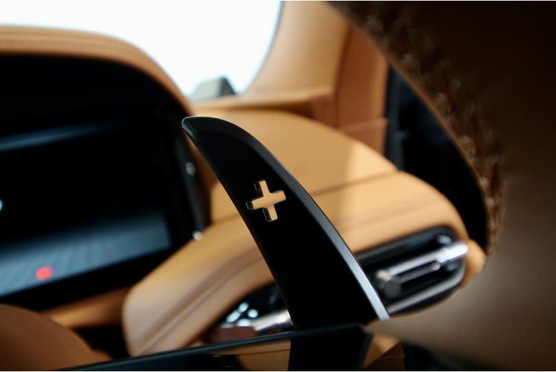 Aston Martin Db12 The Supercar Rooms (19)