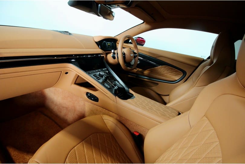 Aston Martin Db12 The Supercar Rooms (27)