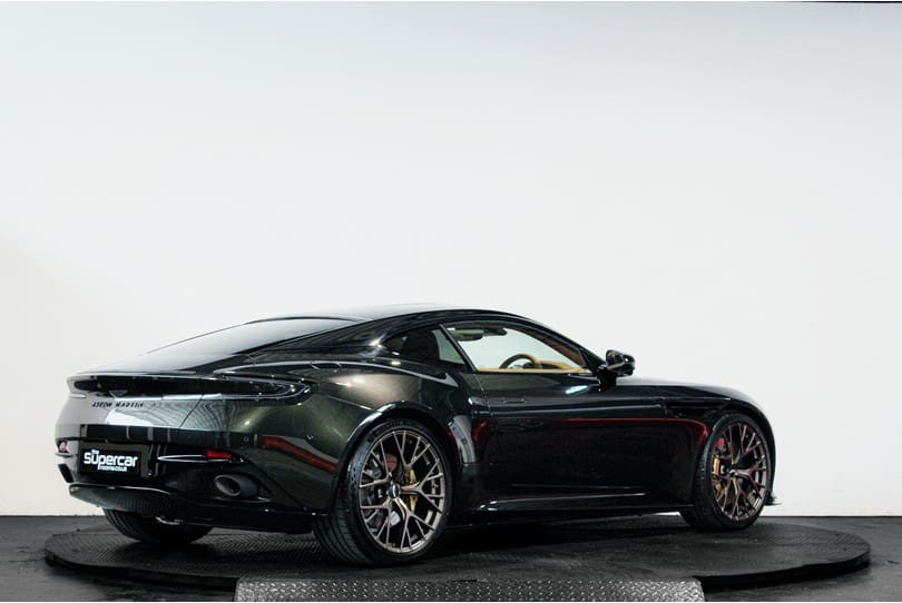 Aston Martin Db12 The Supercar Rooms (3)