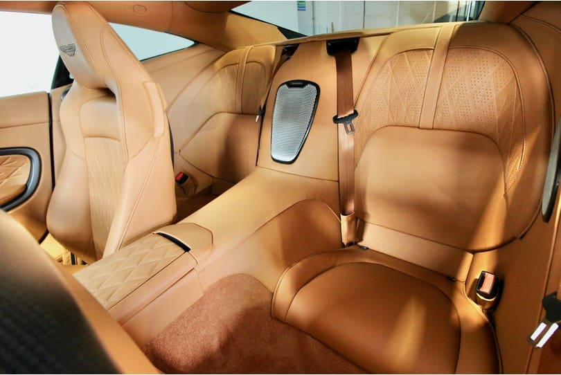 Aston Martin Db12 The Supercar Rooms (31)