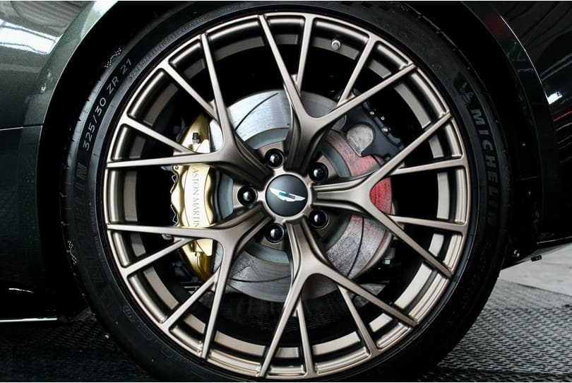 Aston Martin Db12 The Supercar Rooms (34)