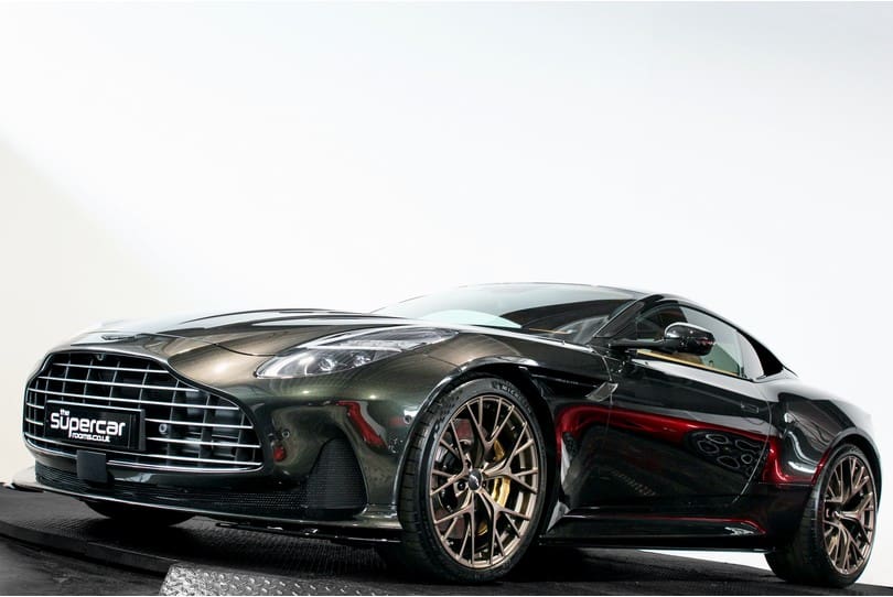 Aston Martin Db12 The Supercar Rooms (50)