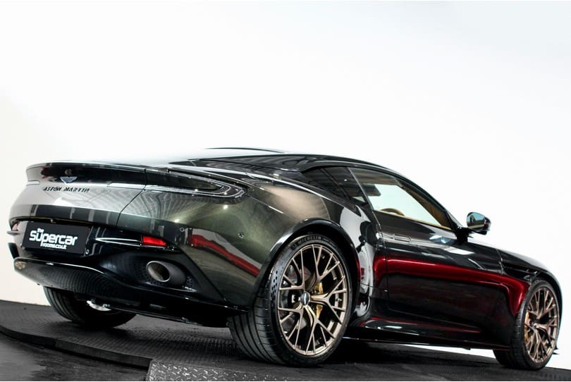 Aston Martin Db12 The Supercar Rooms (51)