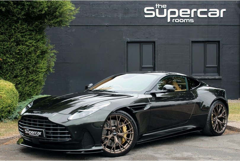Aston Martin Db12 The Supercar Rooms (52)