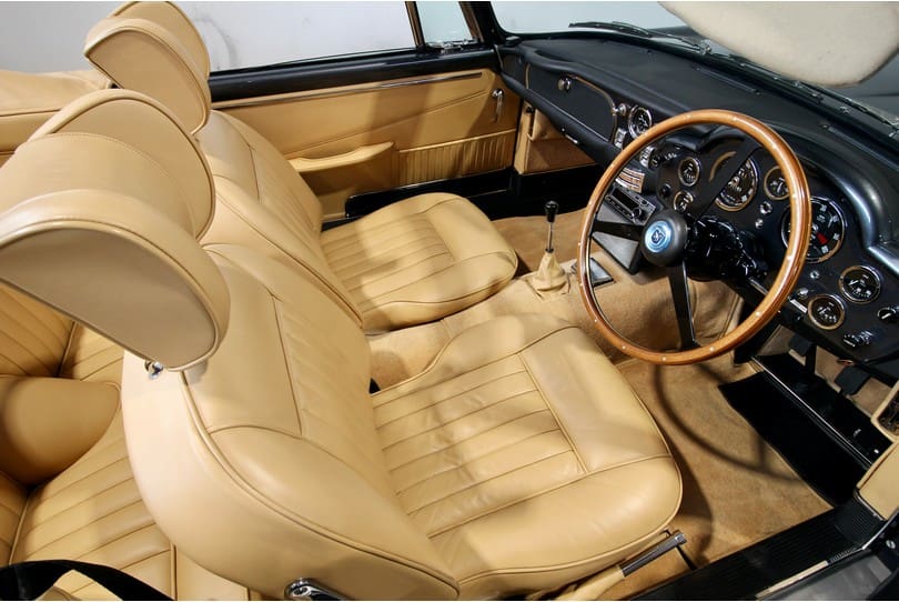 Aston Martin Db5 Convertible The Supercar Rooms (12)