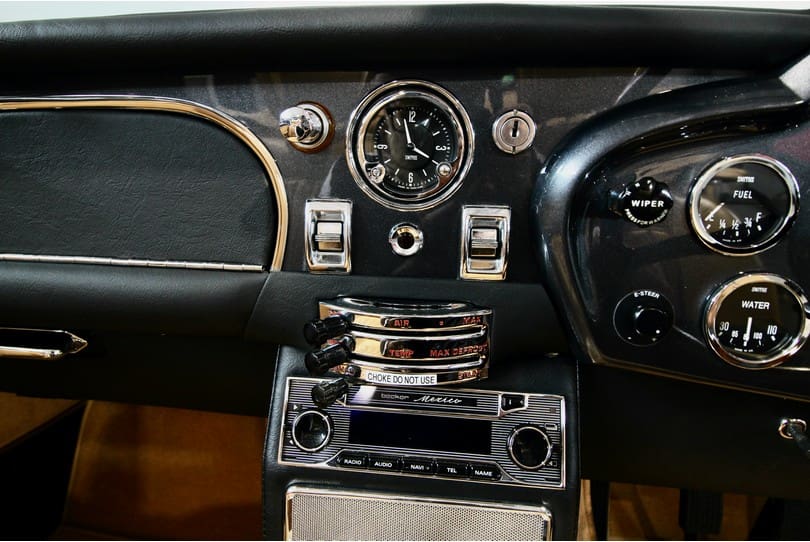 Aston Martin Db5 Convertible The Supercar Rooms (18)