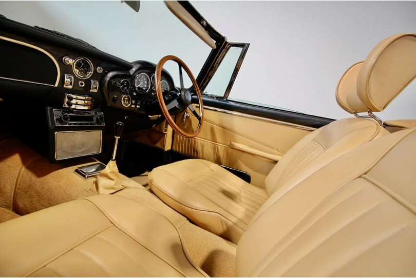 Aston Martin Db5 Convertible The Supercar Rooms (25)