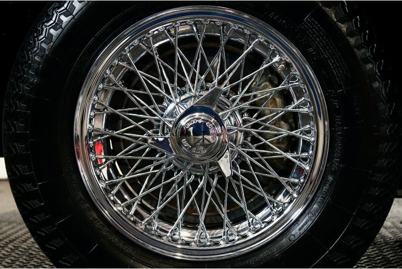 Aston Martin Db5 Convertible The Supercar Rooms (32)