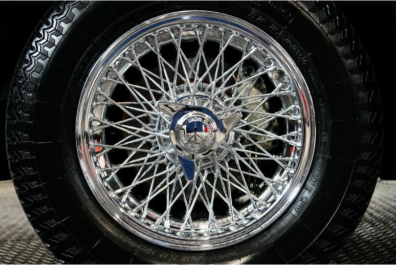 Aston Martin Db5 Convertible The Supercar Rooms (33)