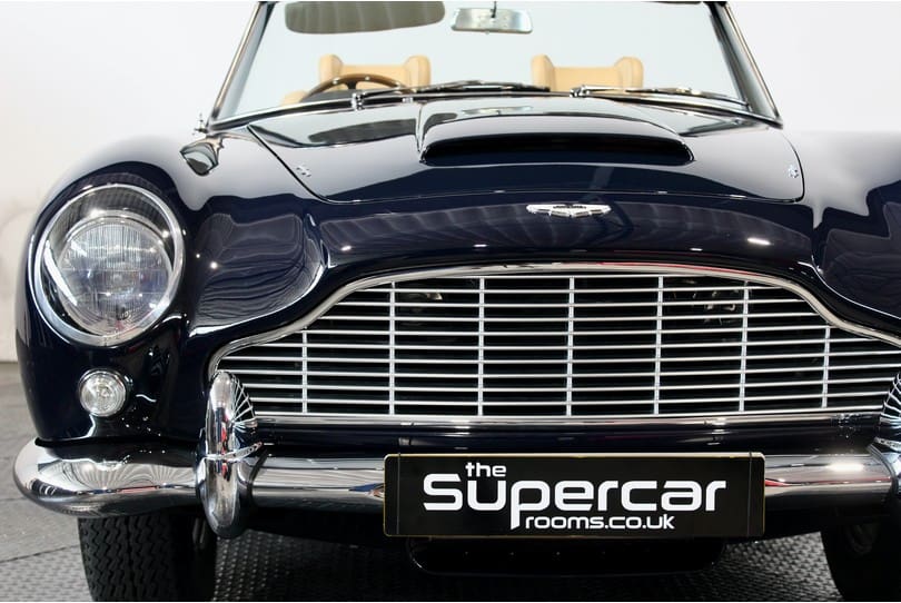 Aston Martin Db5 Convertible The Supercar Rooms (35)