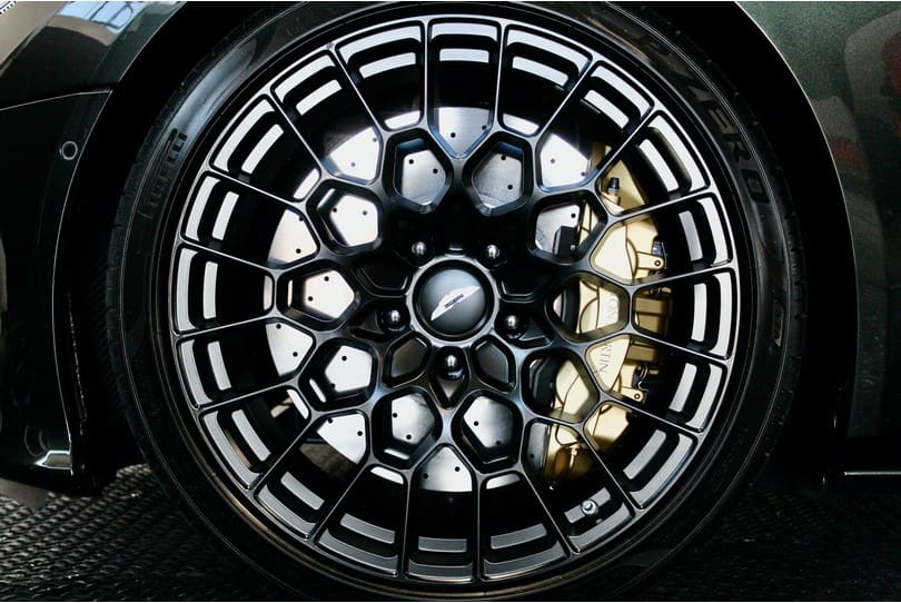 Aston Martin Dbs 770 Ultimate The Supercar Rooms (40)