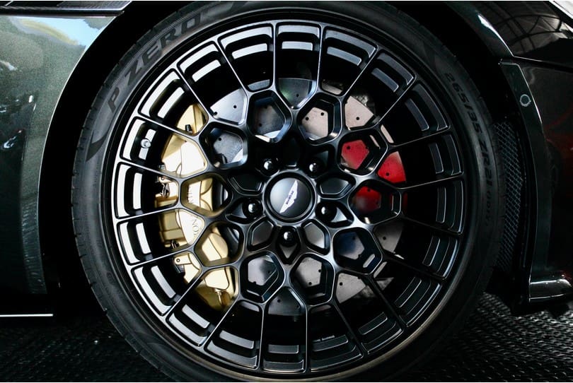 Aston Martin Dbs 770 Ultimate The Supercar Rooms (42)